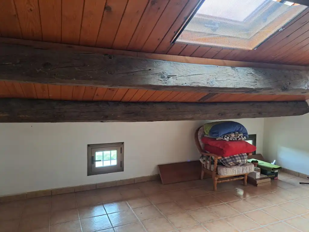 Maisonette zum Verkauf in Berga mit Heizung, Parkett und Abstellraum