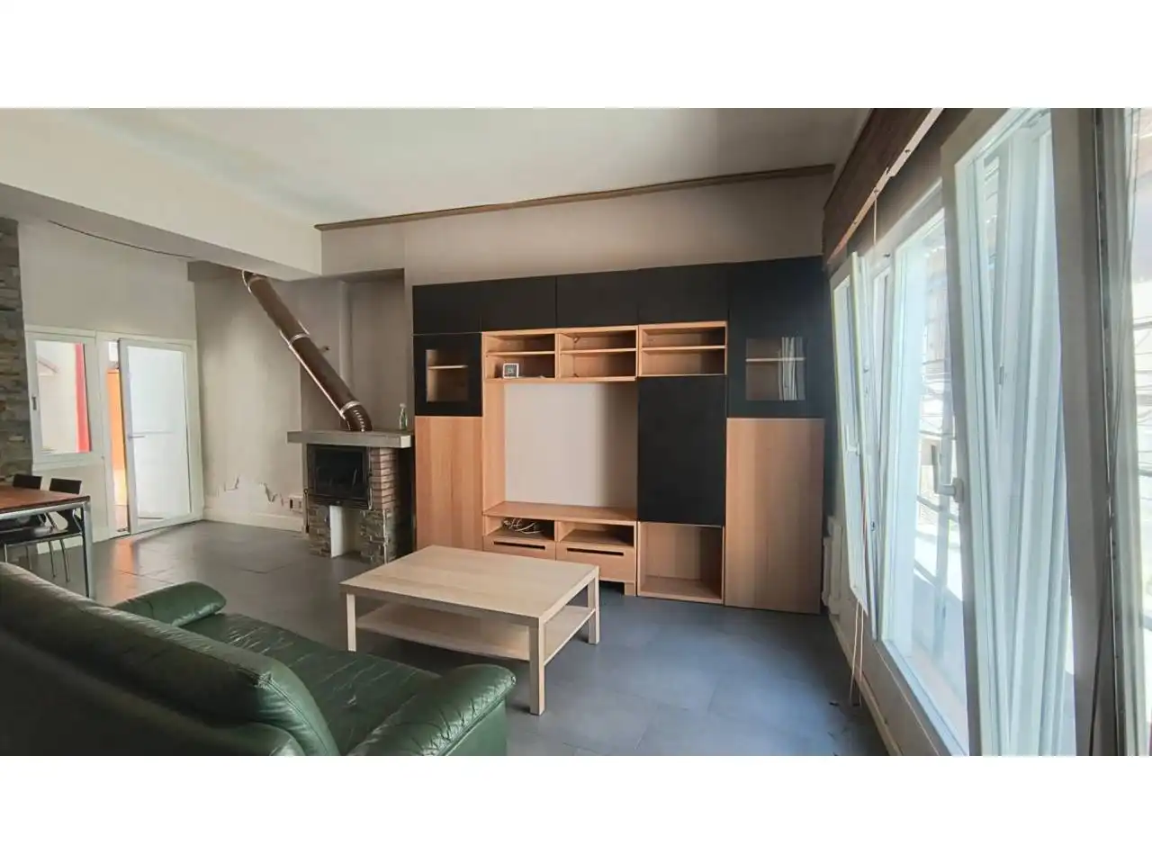 Sala de estar de Piso en venta en Zaragoza con Calefacción, Terraza y Amueblado