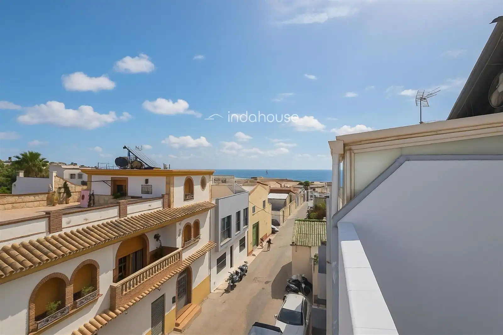 Casa adosada en venda a El Pinillo