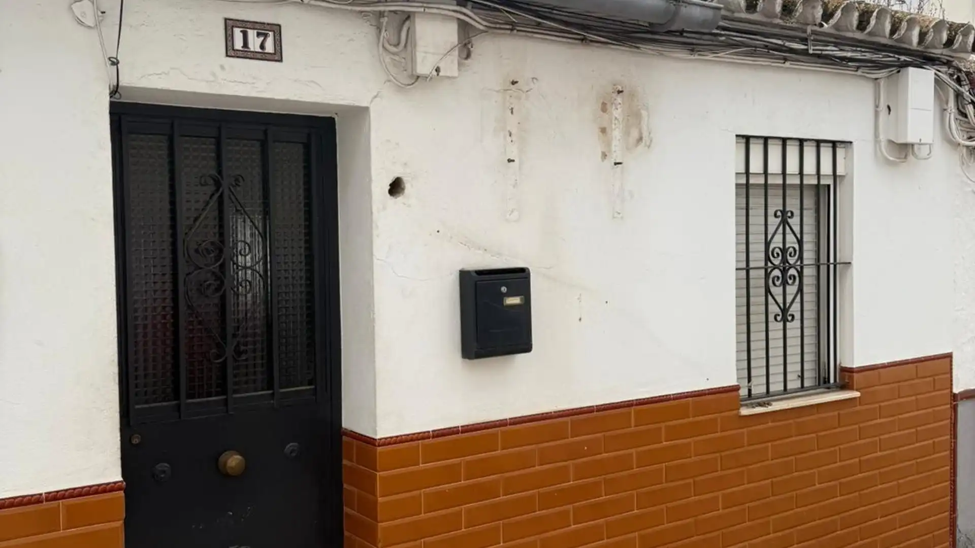 Vista exterior de Casa o chalet en venta en Dos Hermanas