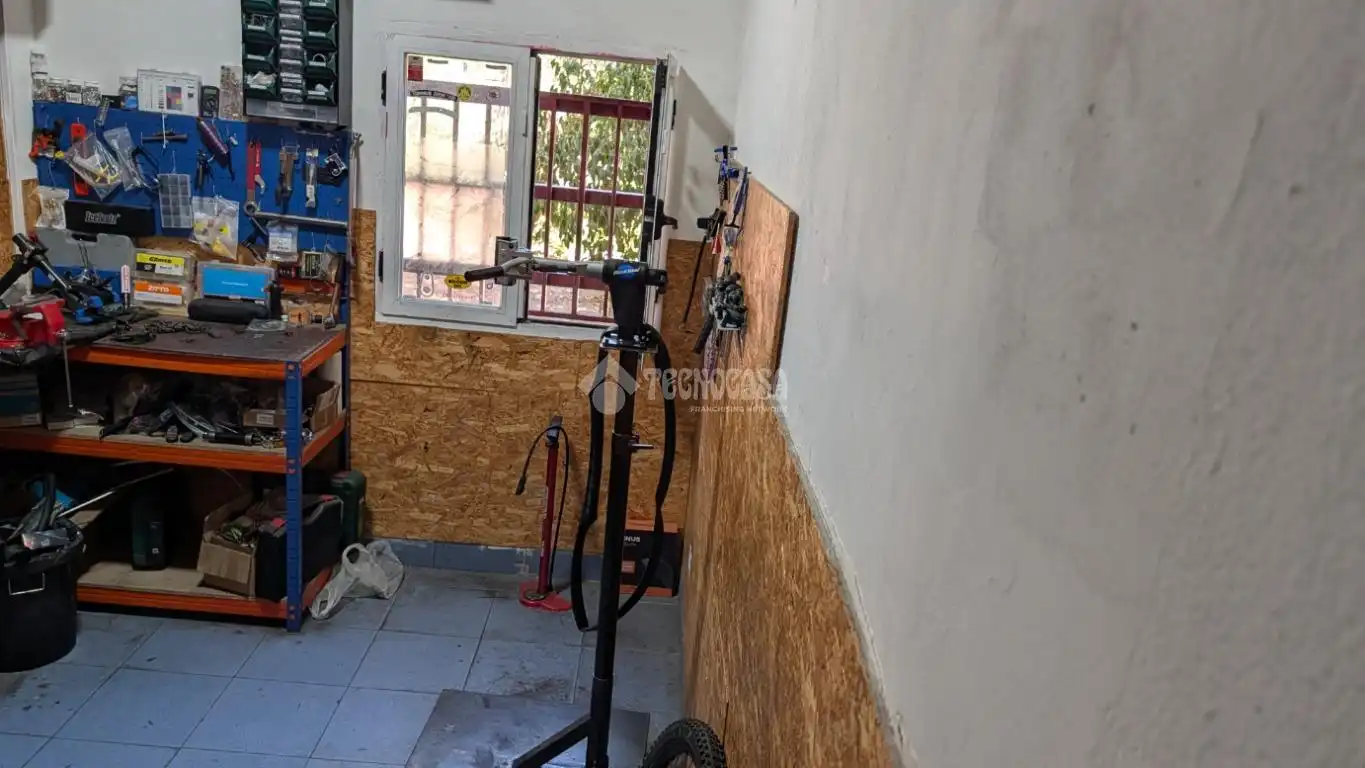 Local comercial de lloguer a Casco Antiguo, imagen 18