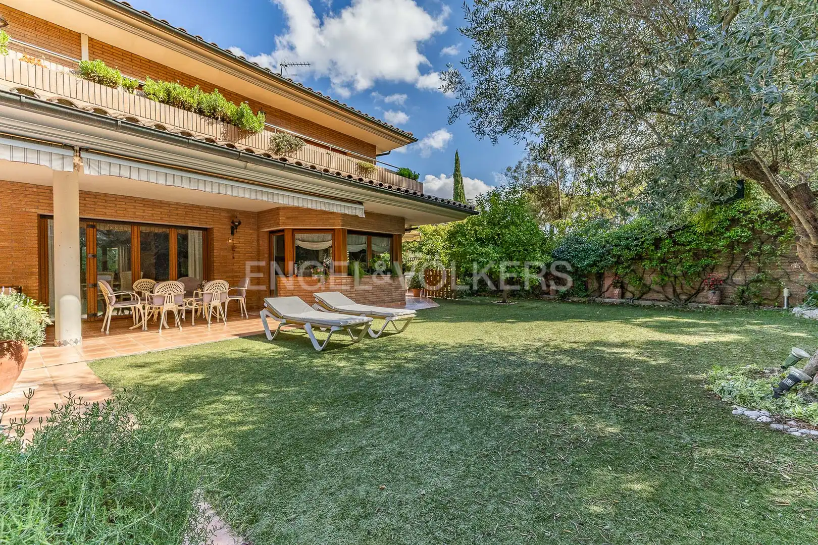 Jardín de Casa o chalet de alquiler en Sant Cugat del Vallès con Calefacción, Jardín privado y Piscina