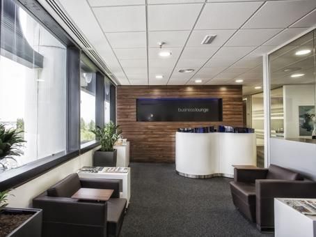 Büro miete in La Moraleja mit Klimaanlage, Heizung und Möbliert