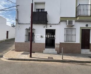 Vista exterior de Casa o xalet en venda en Almensilla amb Calefacció i Terrassa