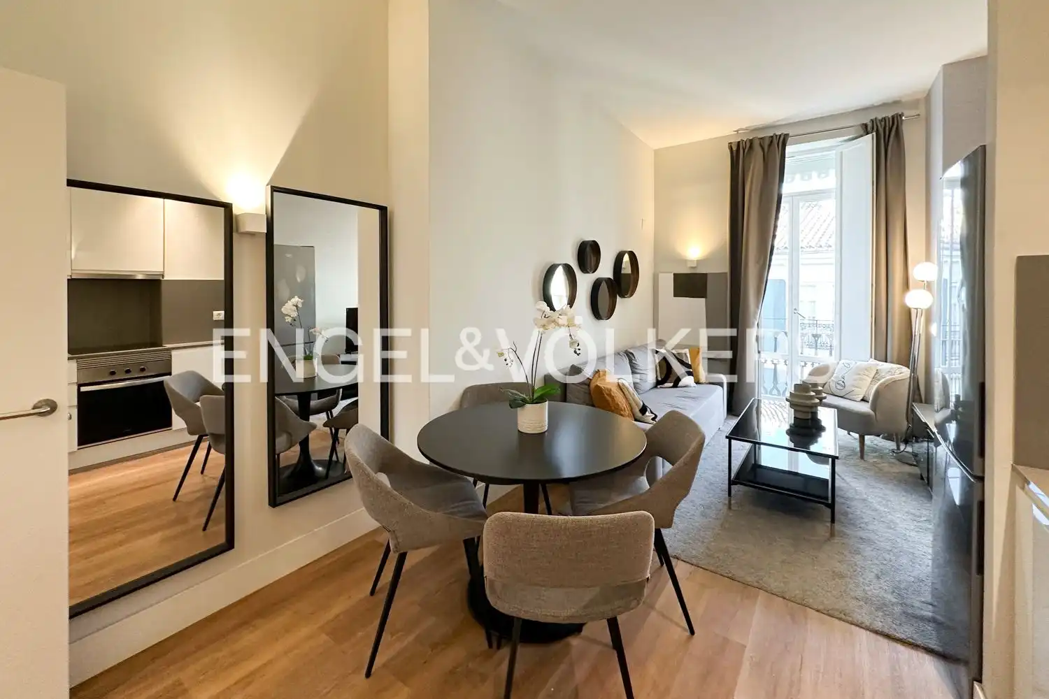 Vista exterior de Piso de alquiler en Valencia con Aire acondicionado, Calefacción y Jardín privado