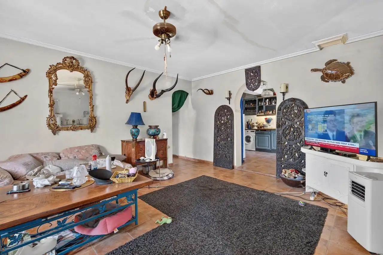 Haus oder Chalet zum Verkauf in Elche / Elx mit Heizung, Privatgarten und Terrasse