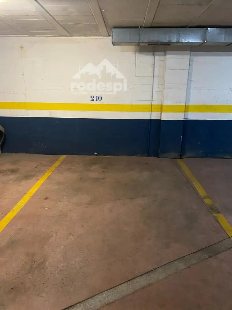 Garage for sale in A Cañiza