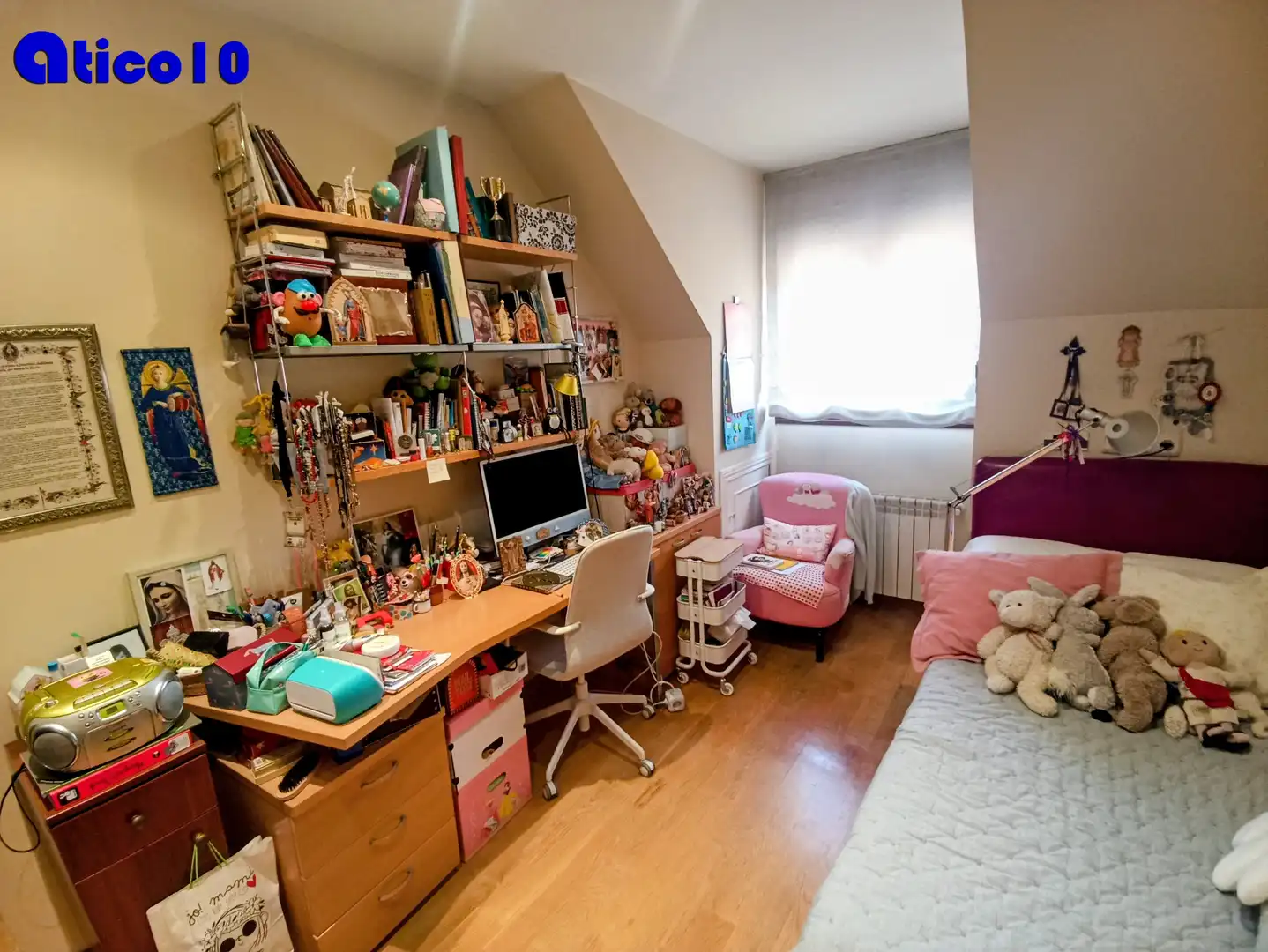 Bedroom of Attic for sale in Oviedo   with Heating, Parquet flooring and Terrace