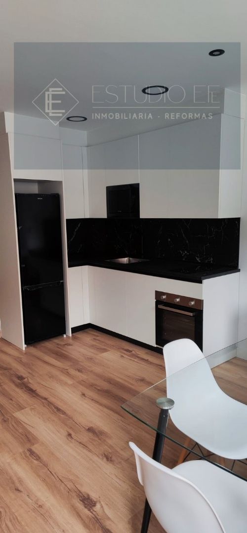 Kitchen of Study for sale in Salamanca Capital  with Heating