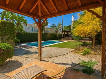 Casa con balcone in vendita a Cala Marqués