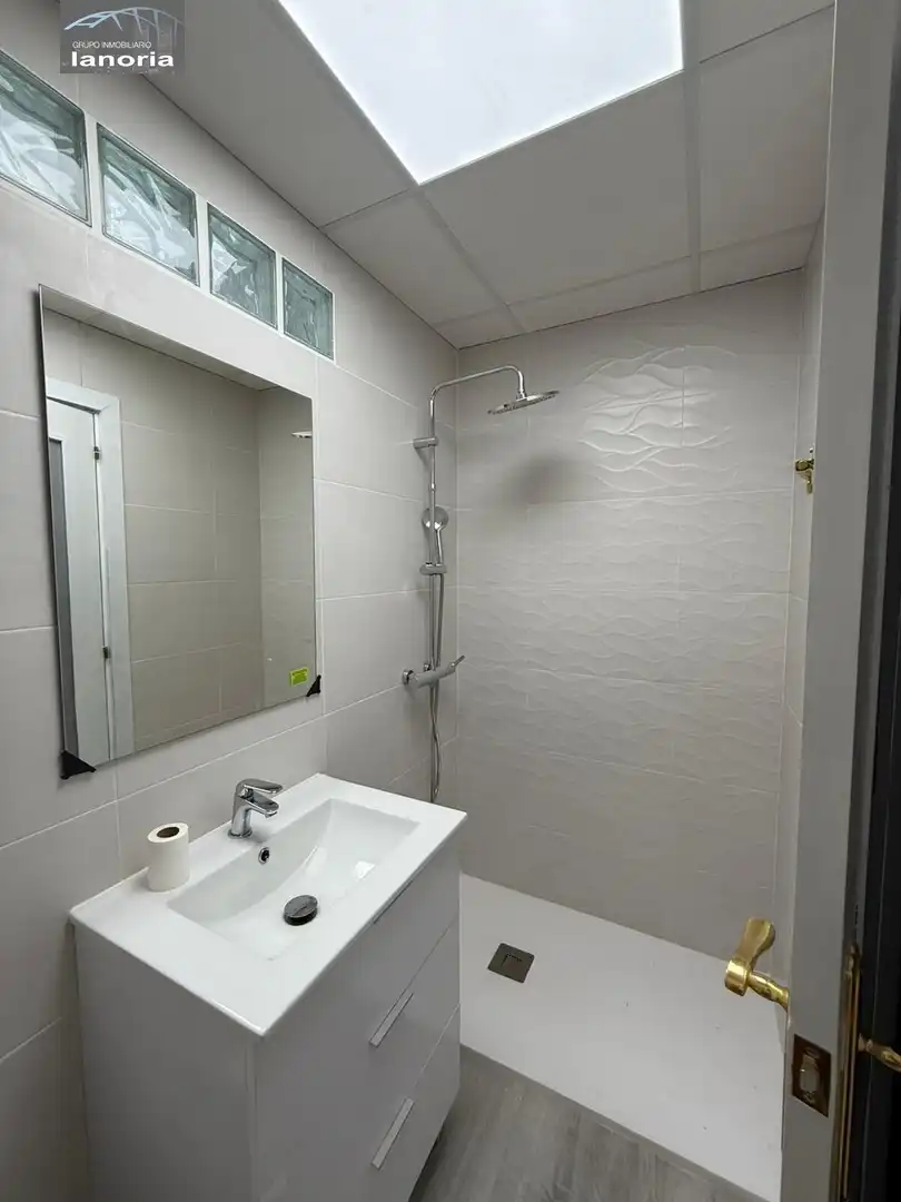 Flat for rent in Ensanche - Franciscanos