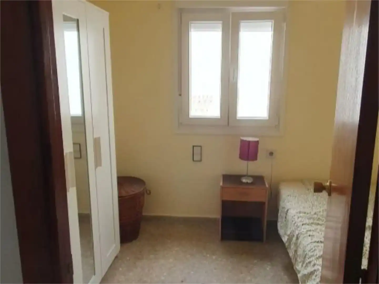 Bedroom of Flat for rent in Mislata  with Air Conditioner and Furnished