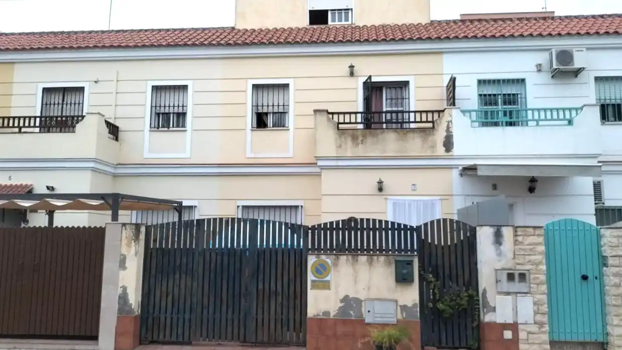 Casa adosada en venta en Polo, Coria del Río