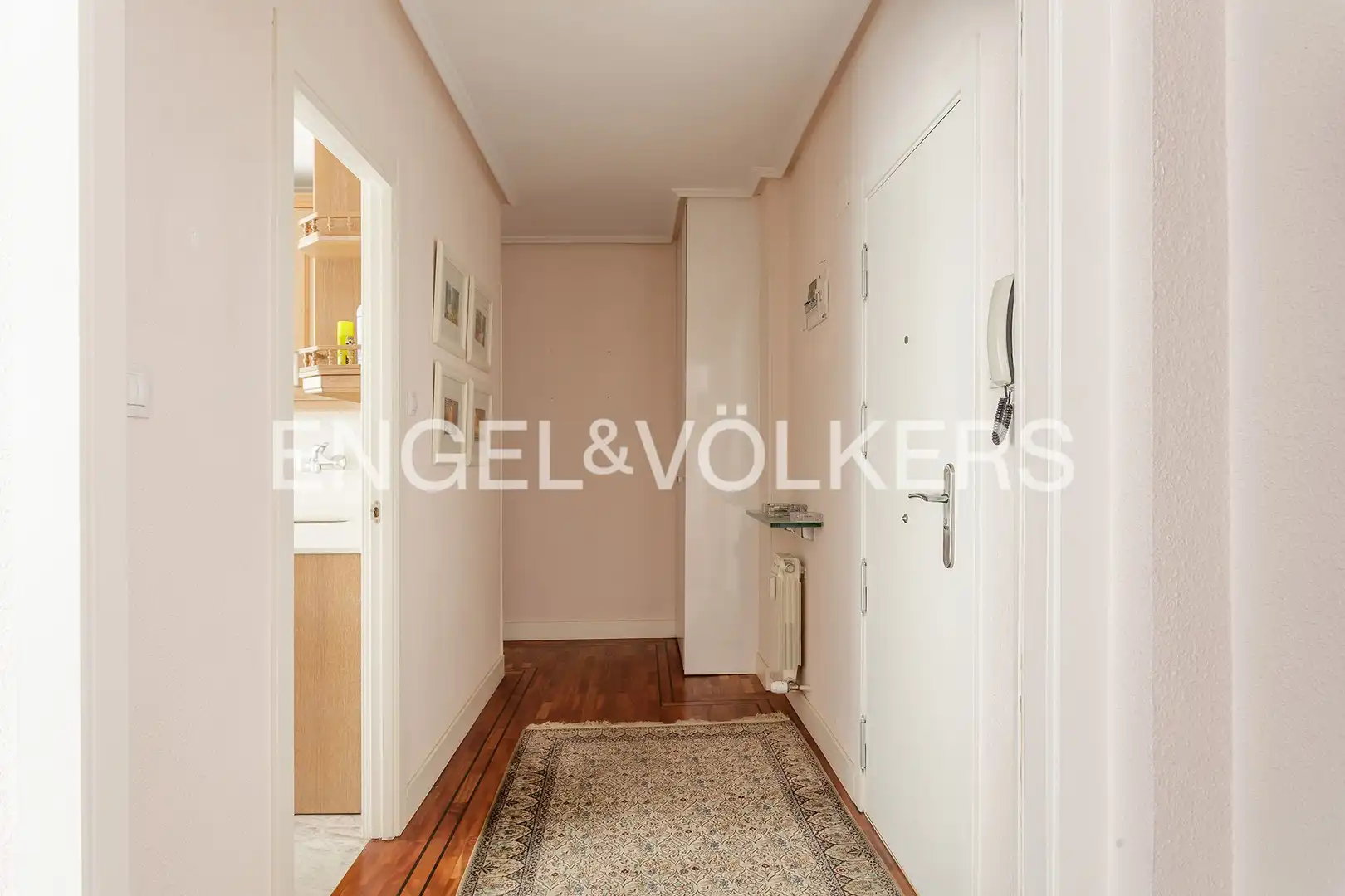 Piso en venta en Getxo  con Calefacción y Trastero