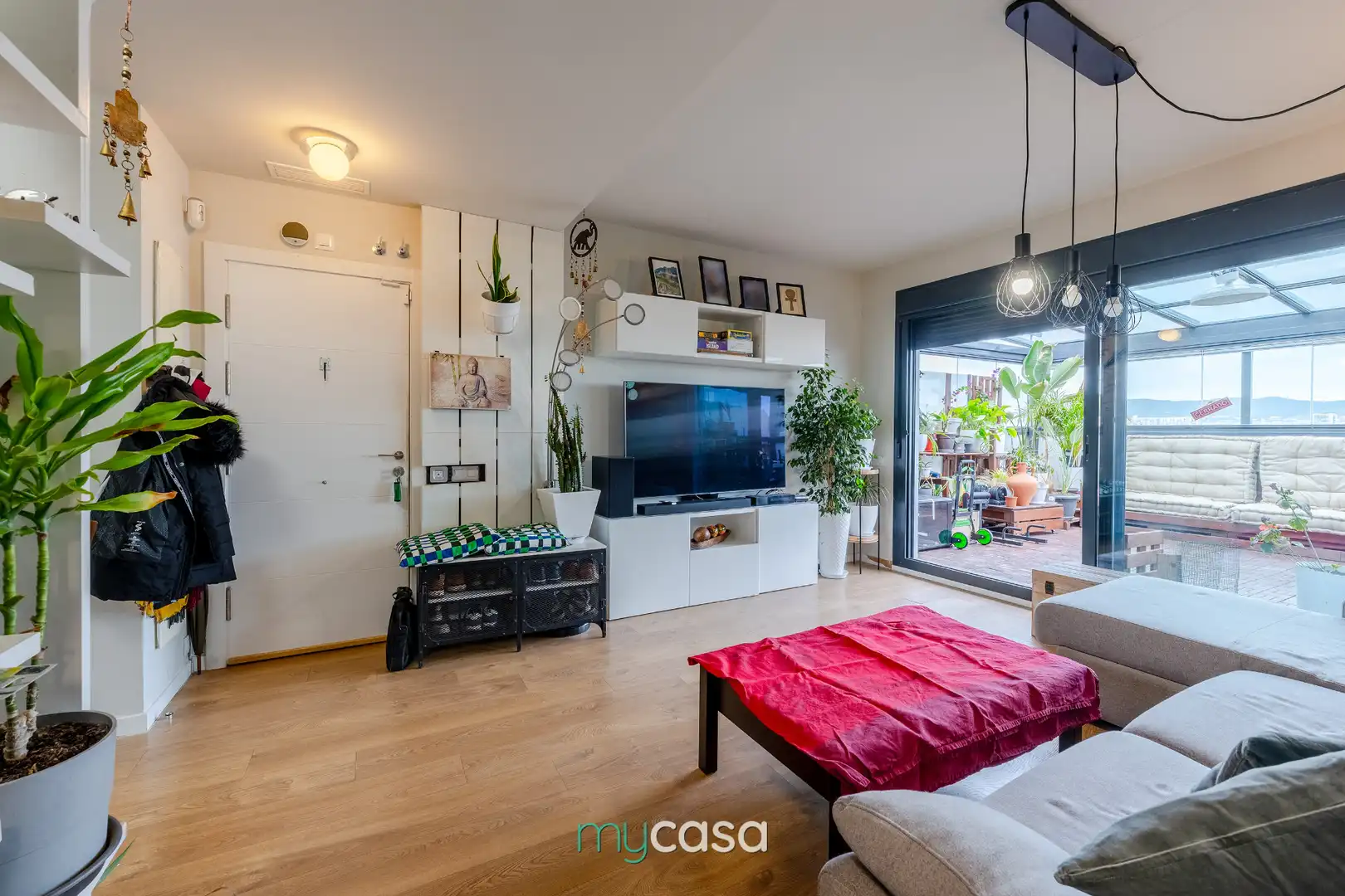 Sala d'estar de Pis en venda en Sant Adrià de Besòs amb Aire condicionat, Calefacció i Parquet