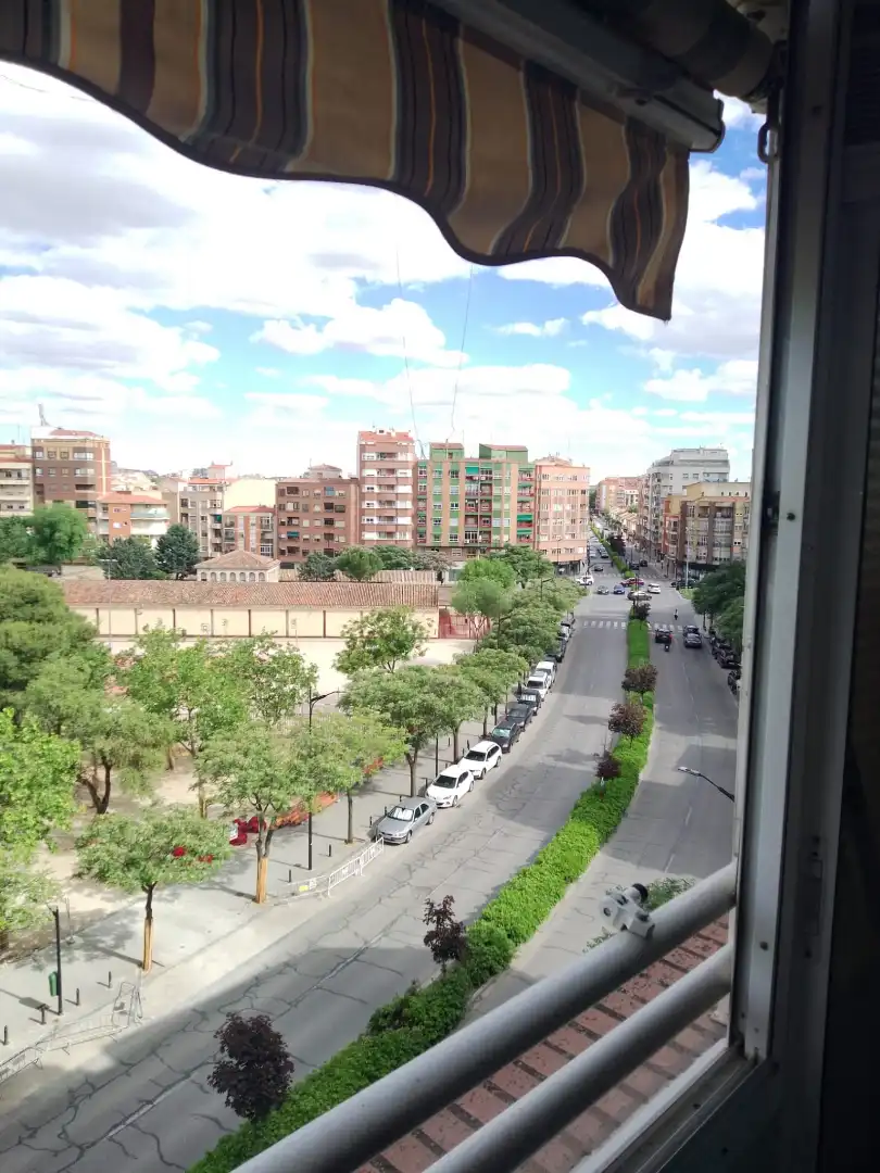 Vista exterior de Pis en venda en Albacete amb Aire condicionat, Calefacció i Moblat