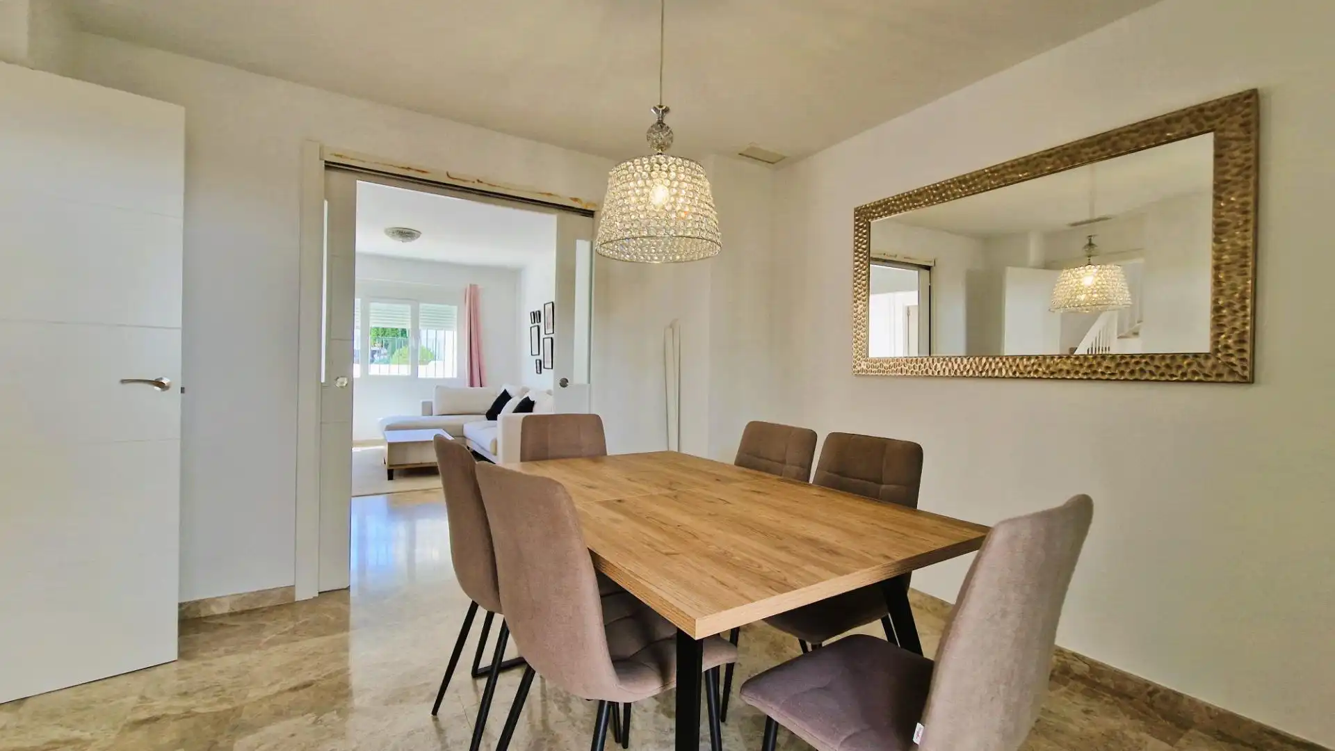 Detached homes for rent in Urbanizacion ALAMEDA-NARANJOS MARBELLA, La Dama de Noche - La Alzambra