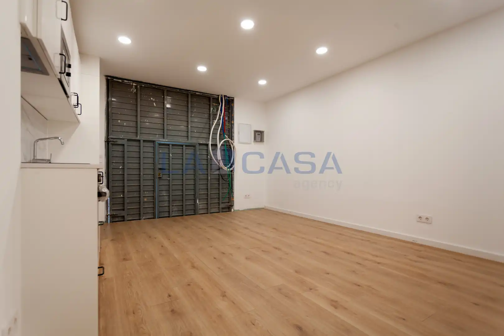 Local en venta en L'Hospitalet de Llobregat