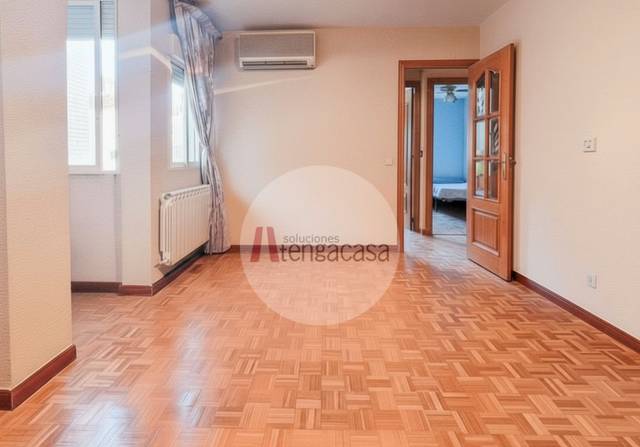 Piso en Venta en Calle de Antonia Ruiz Soro en Guindalera