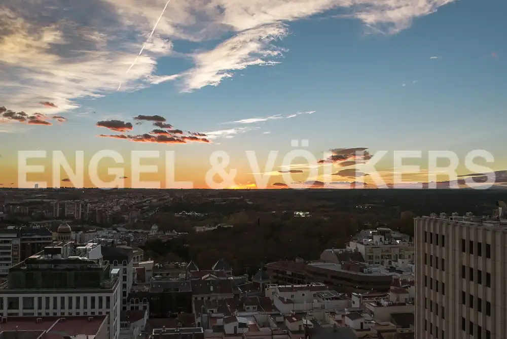 Vista exterior de Piso de alquiler en Madrid con Aire acondicionado, Calefacción y Amueblado