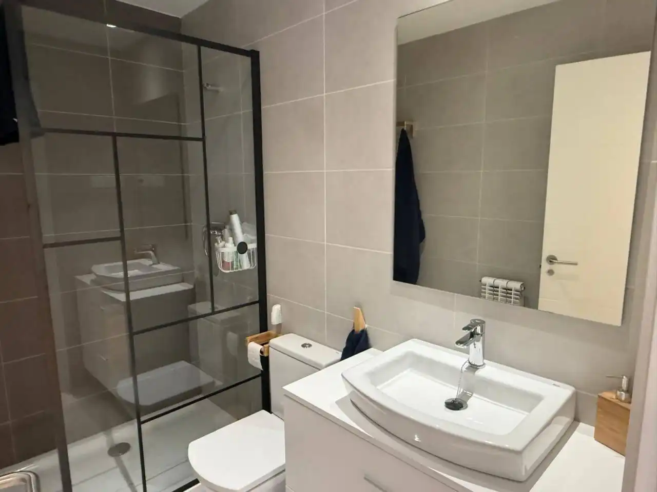 Villa avec piscine à louer à Calle Josep Maria Vilà, imagen 7