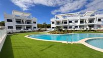 Vista exterior de Casa o xalet en venda en Torrevieja amb Terrassa i Piscina