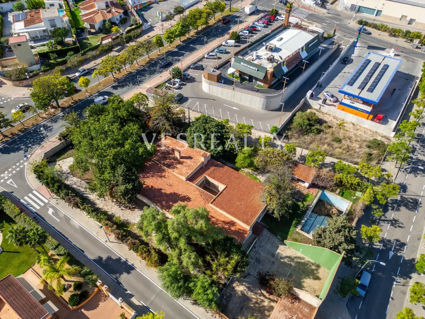 Chalet con terraza en venta en Garbinet - Vistahermosa, imagen 39
