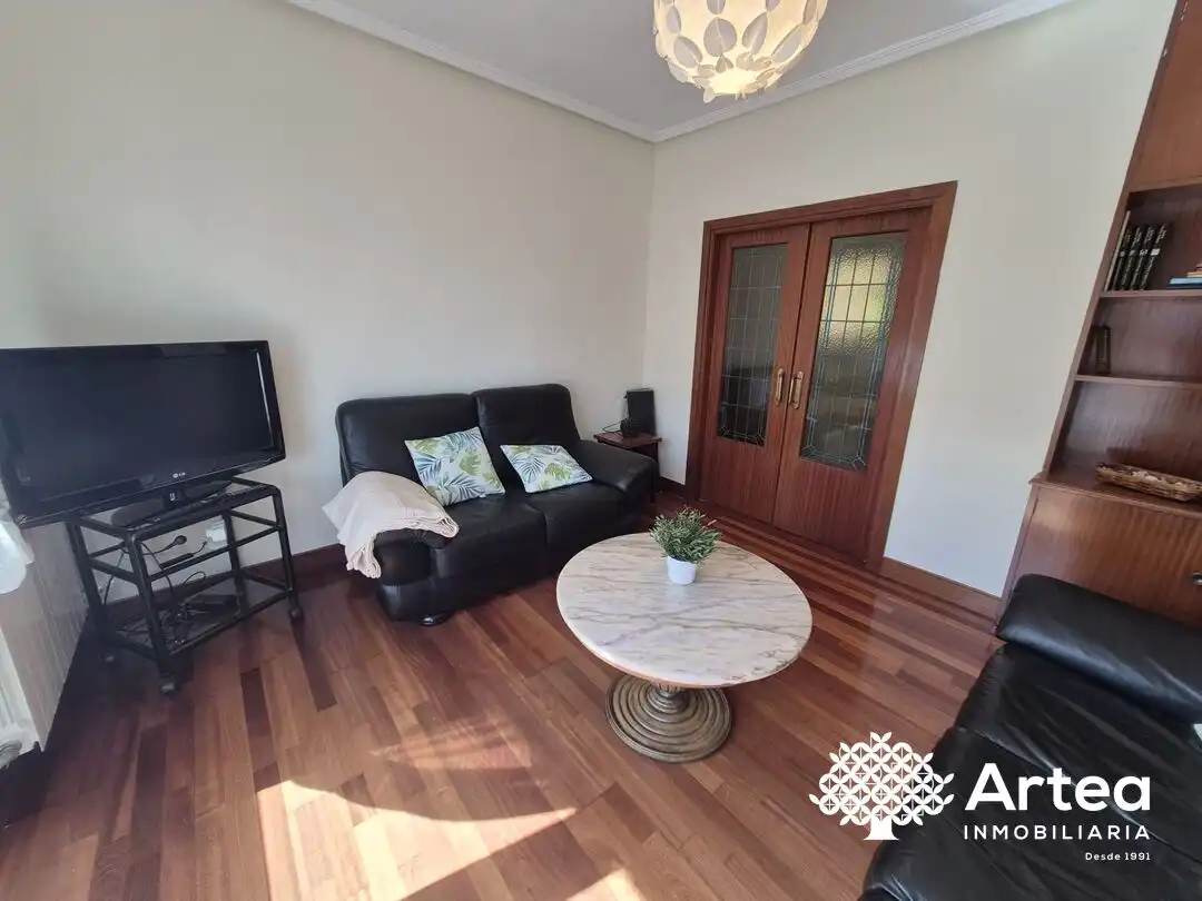 Sala de estar de Piso de alquiler en Bilbao  con Calefacción, Jardín privado y Terraza