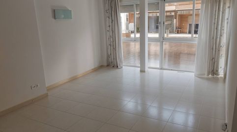 Foto 3 de Piso en venta en Calle Regàs, Sol i Padris - Sant Oleguer, Sabadell