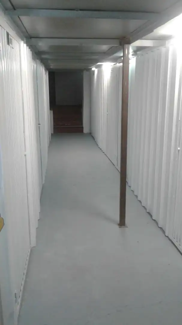 Storage room for rent in Madrid  with Alarm