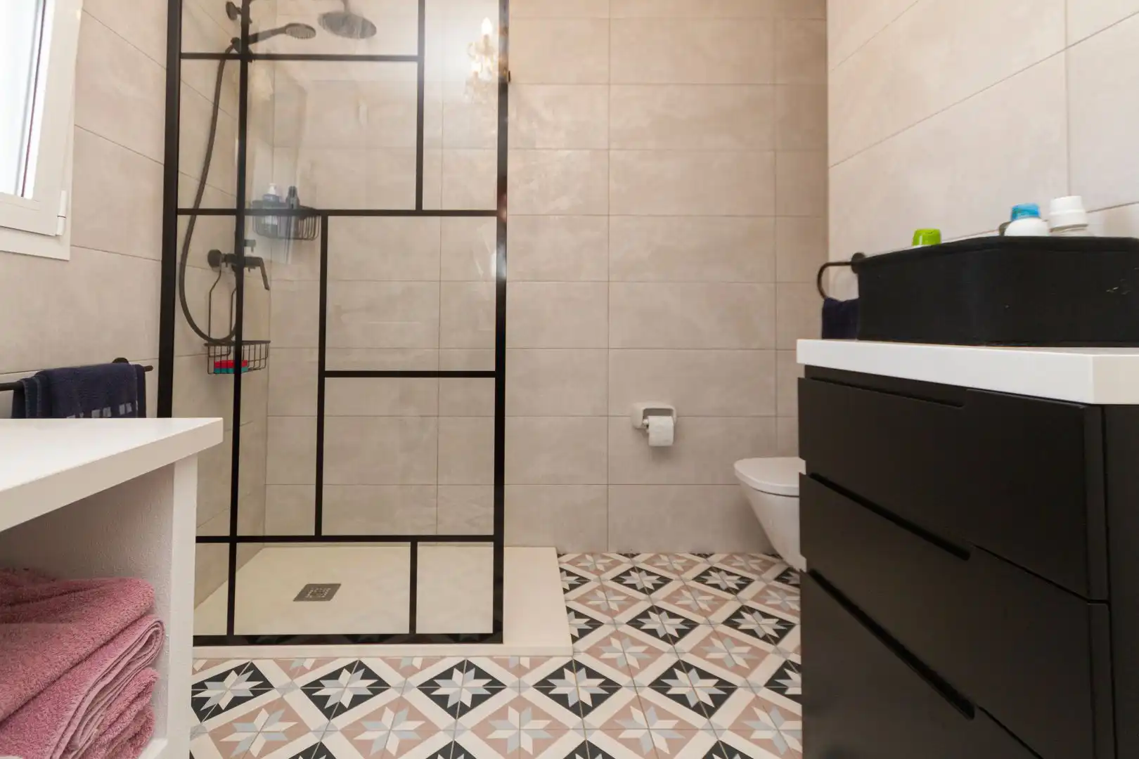 Bathroom of Houses for sale in Dénia  with Air Conditioner, Heating and Private garden