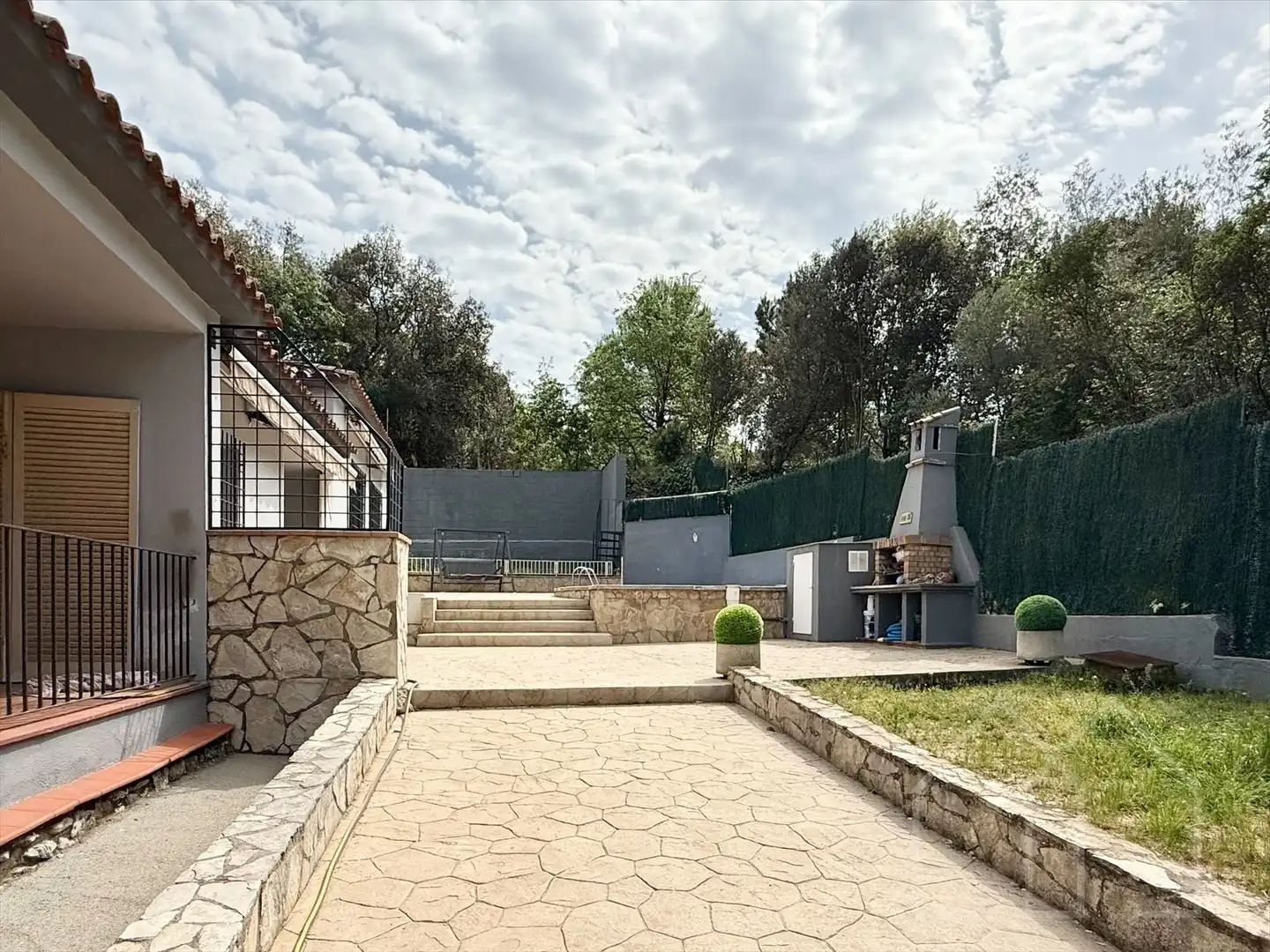 Casa amb piscina en venda a Quart, imagen 3