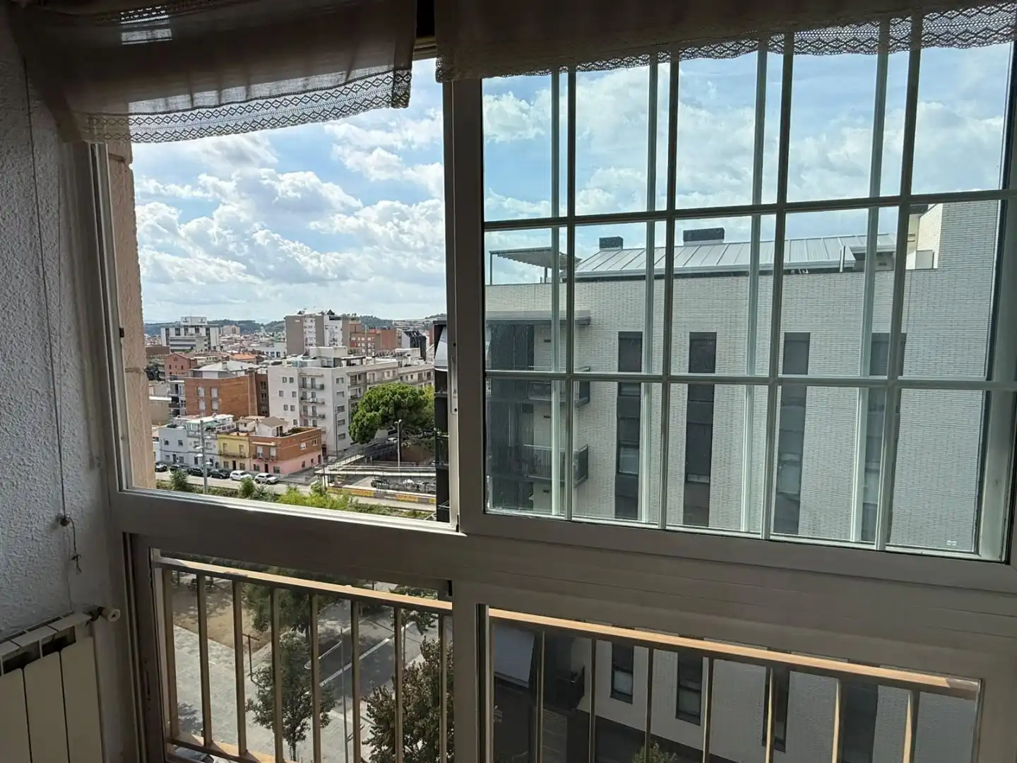 Balcony of Flat for rent in Granollers  with Air Conditioner, Heating and Oven