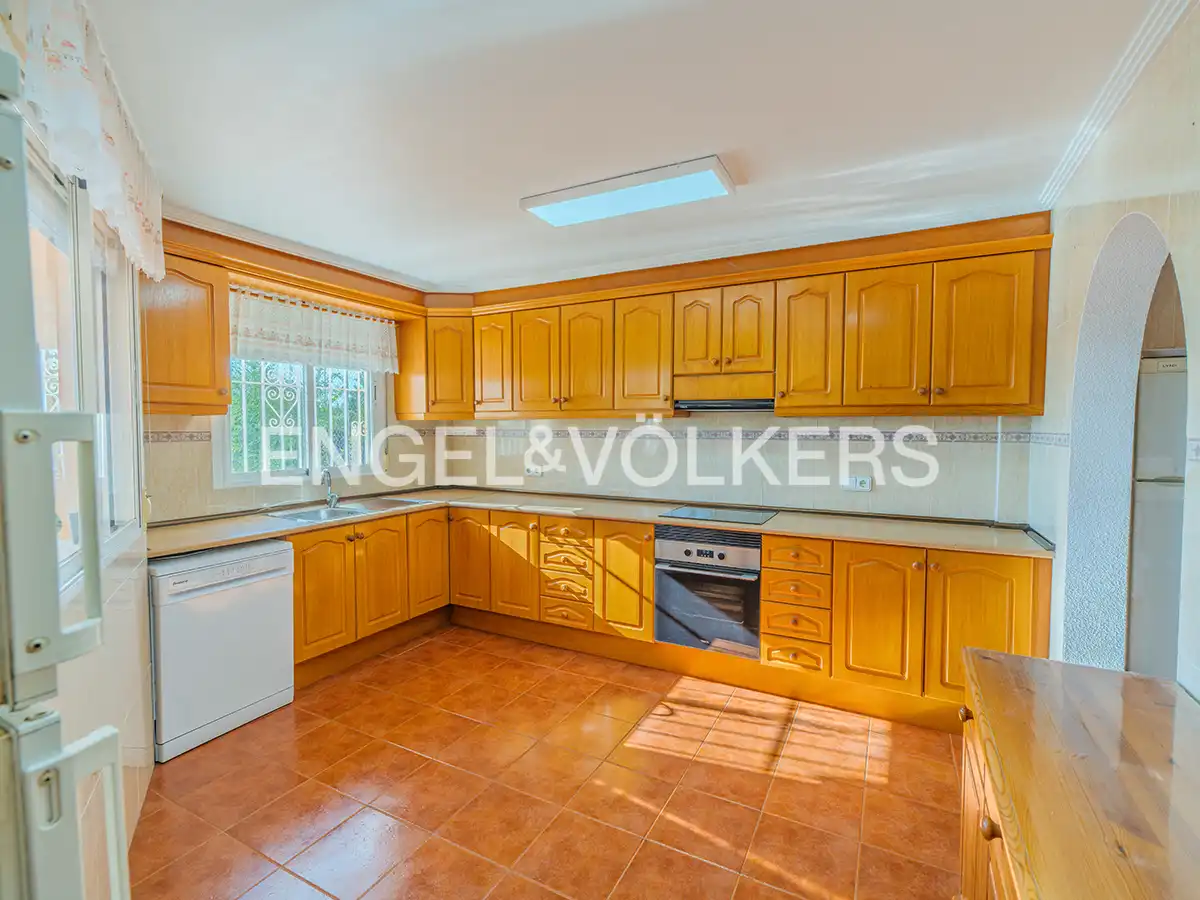 Cocina de Casa o chalet en venta en Mutxamel con Aire acondicionado, Calefacción y Jardín privado
