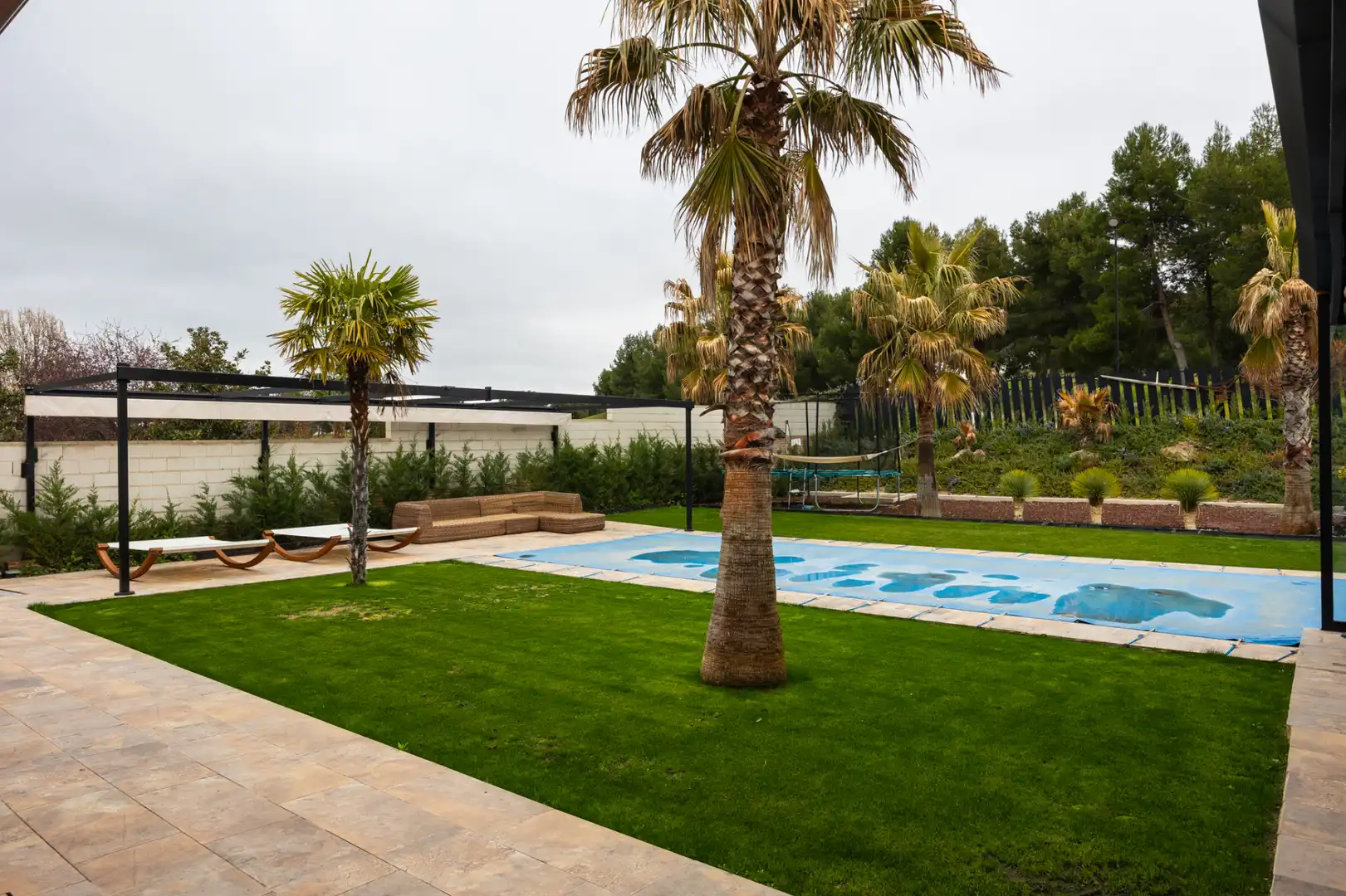 Piscina de Casa o chalet en venta en Layos con Aire acondicionado, Calefacción y Jardín privado