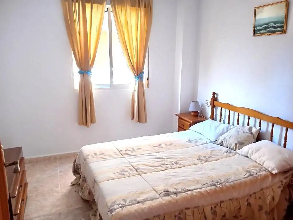Bedroom of Apartments for sale in Torrevieja