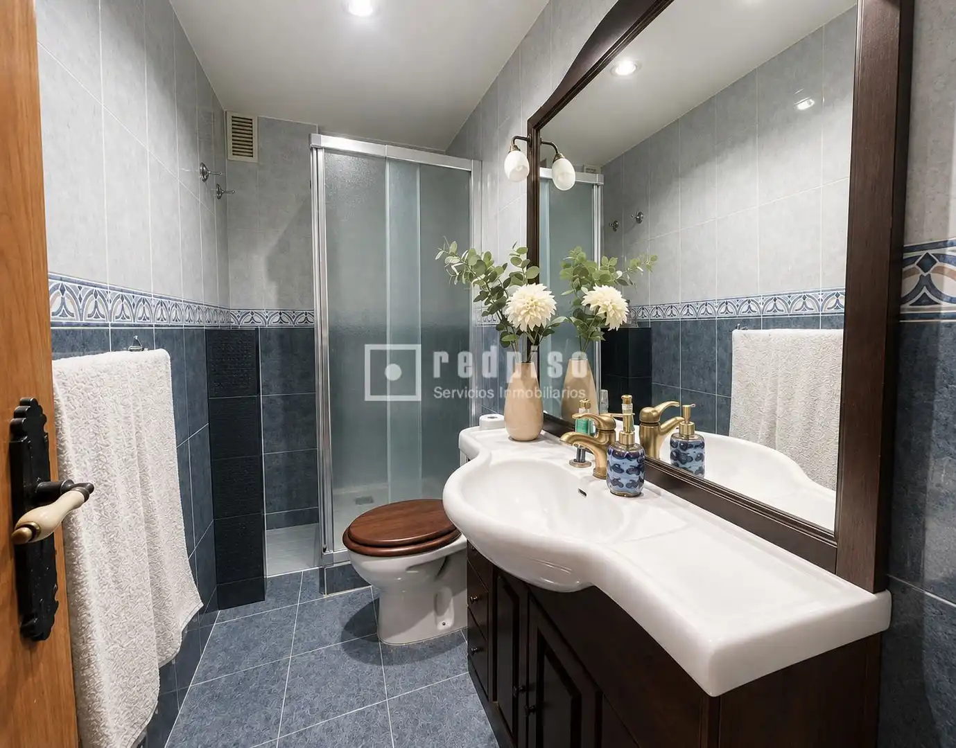 Bathroom of Duplexes for sale in Torremolinos  with Air Conditioner, Heating and Terrace