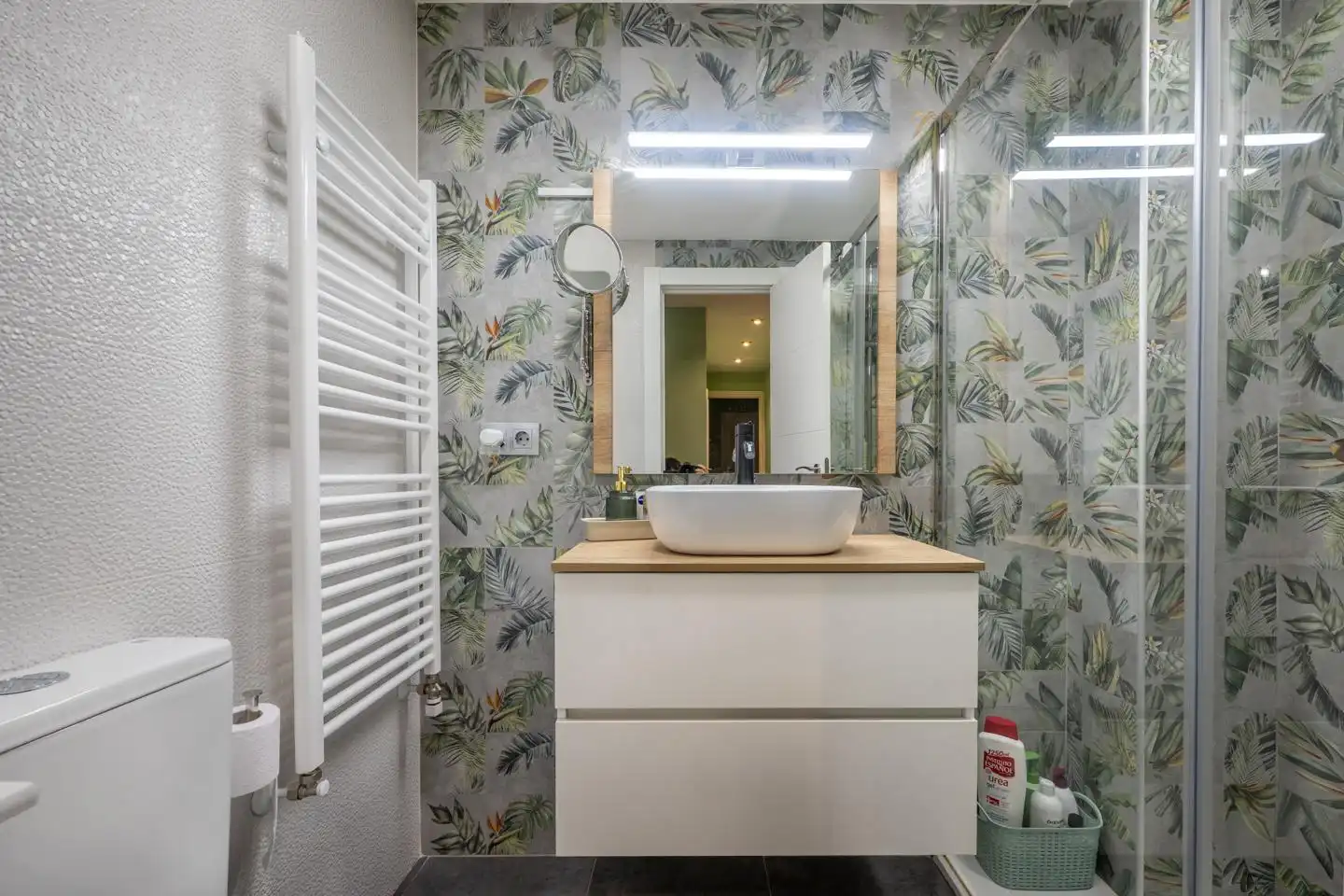 Baño de Piso en venta en Ávila con Calefacción y Trastero