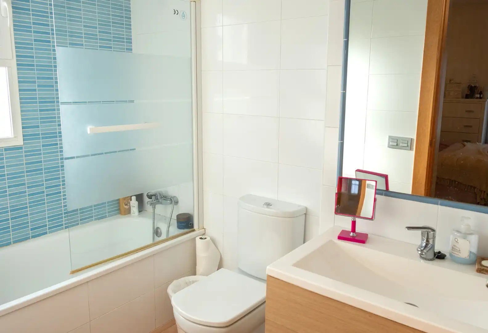 Bathroom of Attic for sale in Cartagena  with Air Conditioner, Heating and Parquet flooring