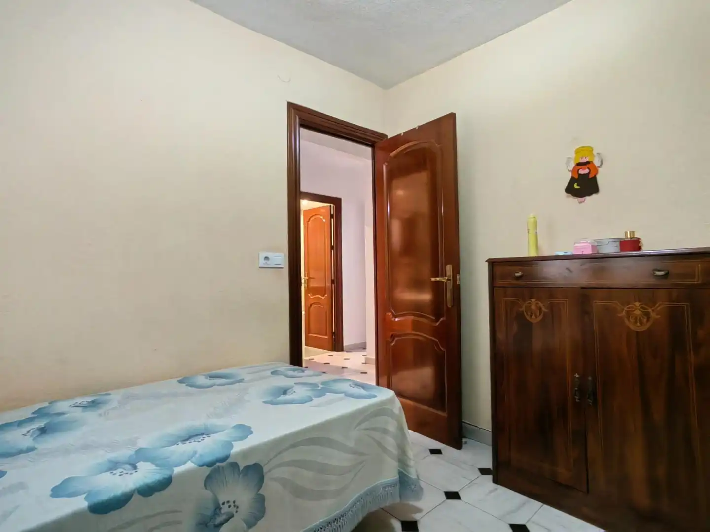 Bedroom of Flat for sale in Carretera de Cádiz