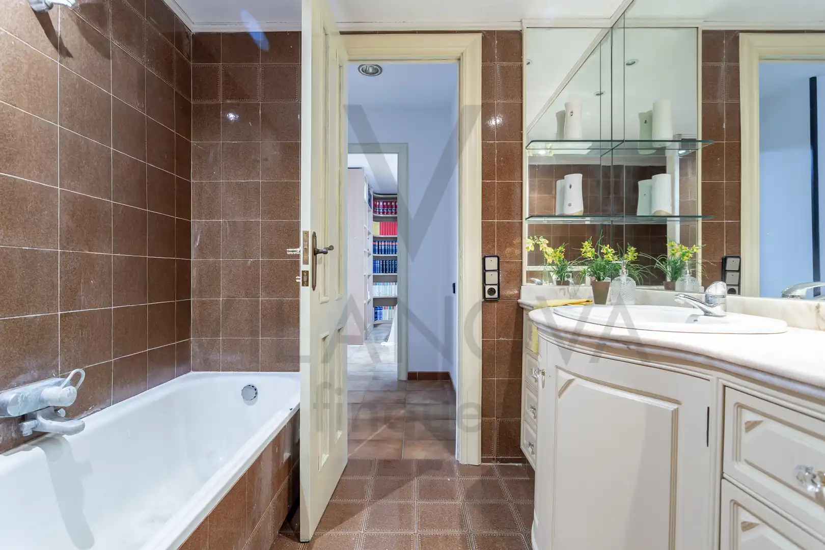Baño de Piso en venta en Reus con Calefacción, Terraza y Balcón