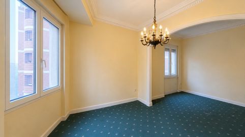 Foto 2 de Piso en venta en Rontegui - Pormetxeta, Barakaldo