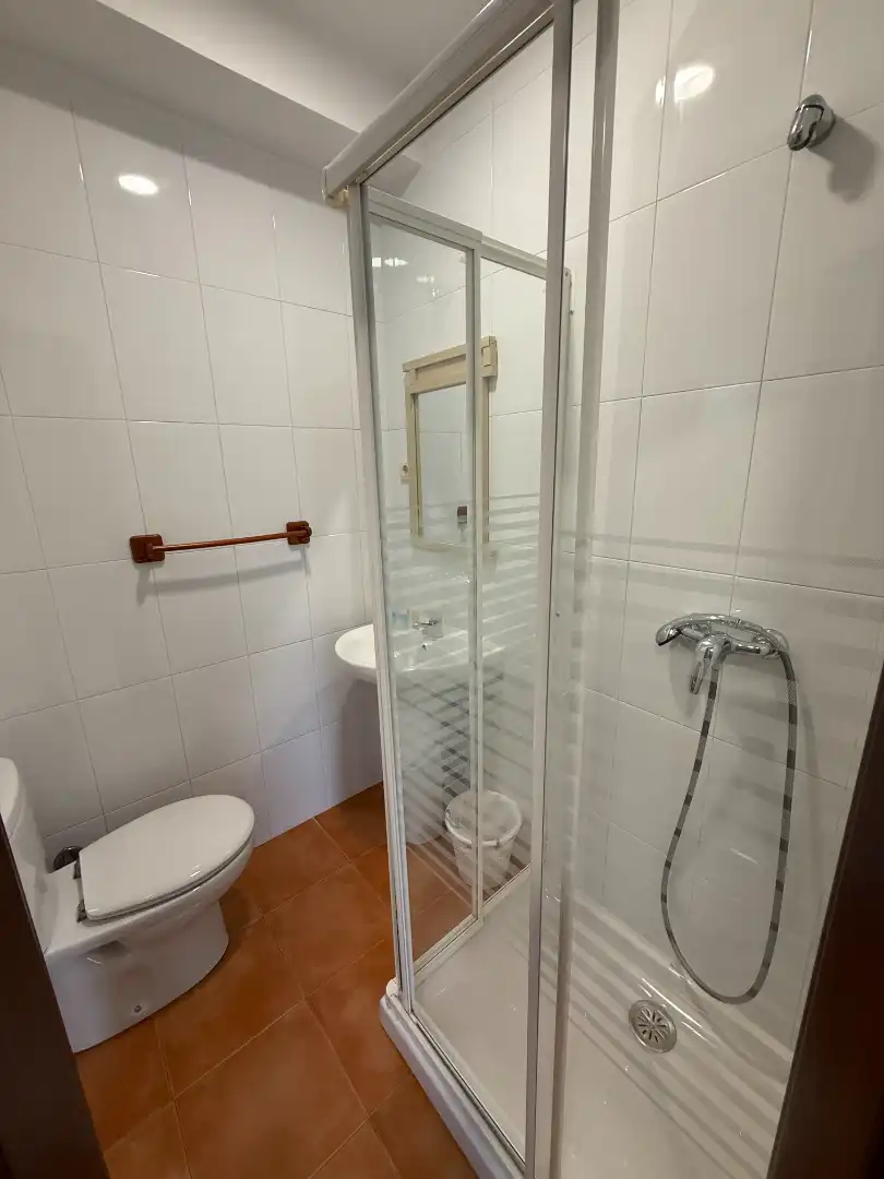 Bany de Edifici en venda en Siero amb Alarma