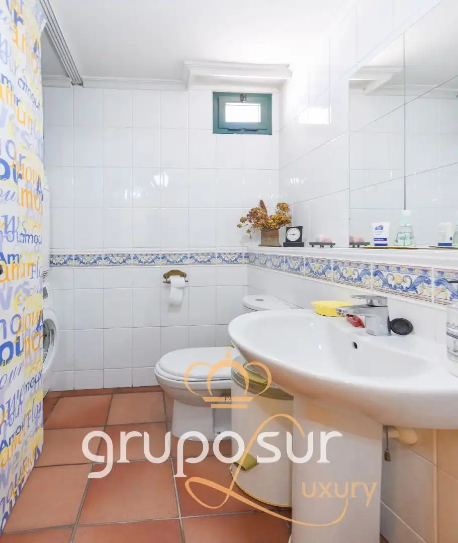 Casa o xalet en venda a Calle de la Fuente del Berrocal, 1, El Berrocal