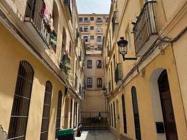 Apartament amb balcó en venda a Centro