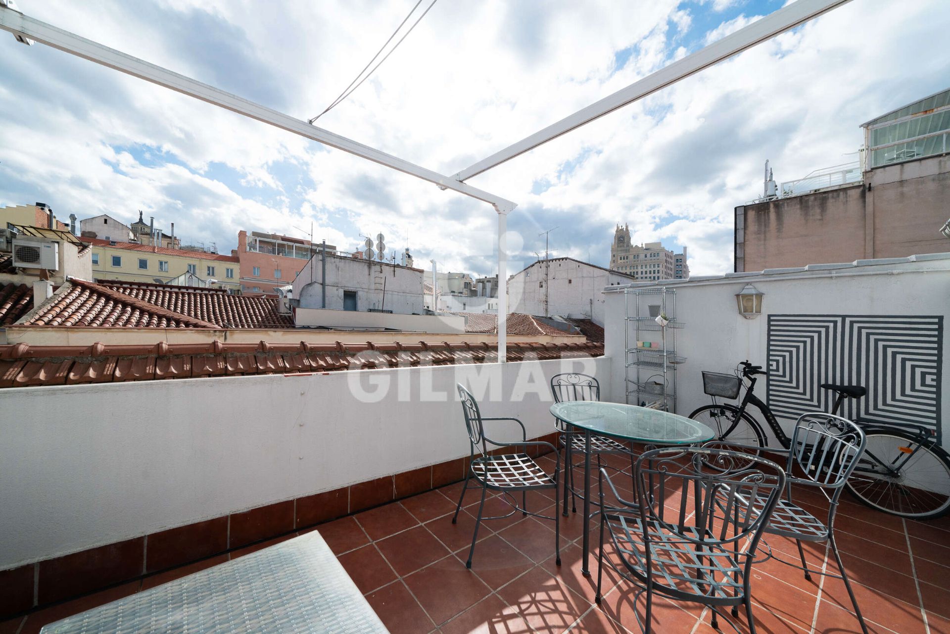 Terrace of Attic for sale in  Madrid Capital  with Heating, Terrace and Furnished