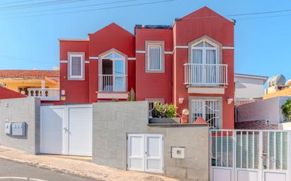 Exterior view of Single-family semi-detached for sale in Telde  with Air Conditioner, Terrace and Oven