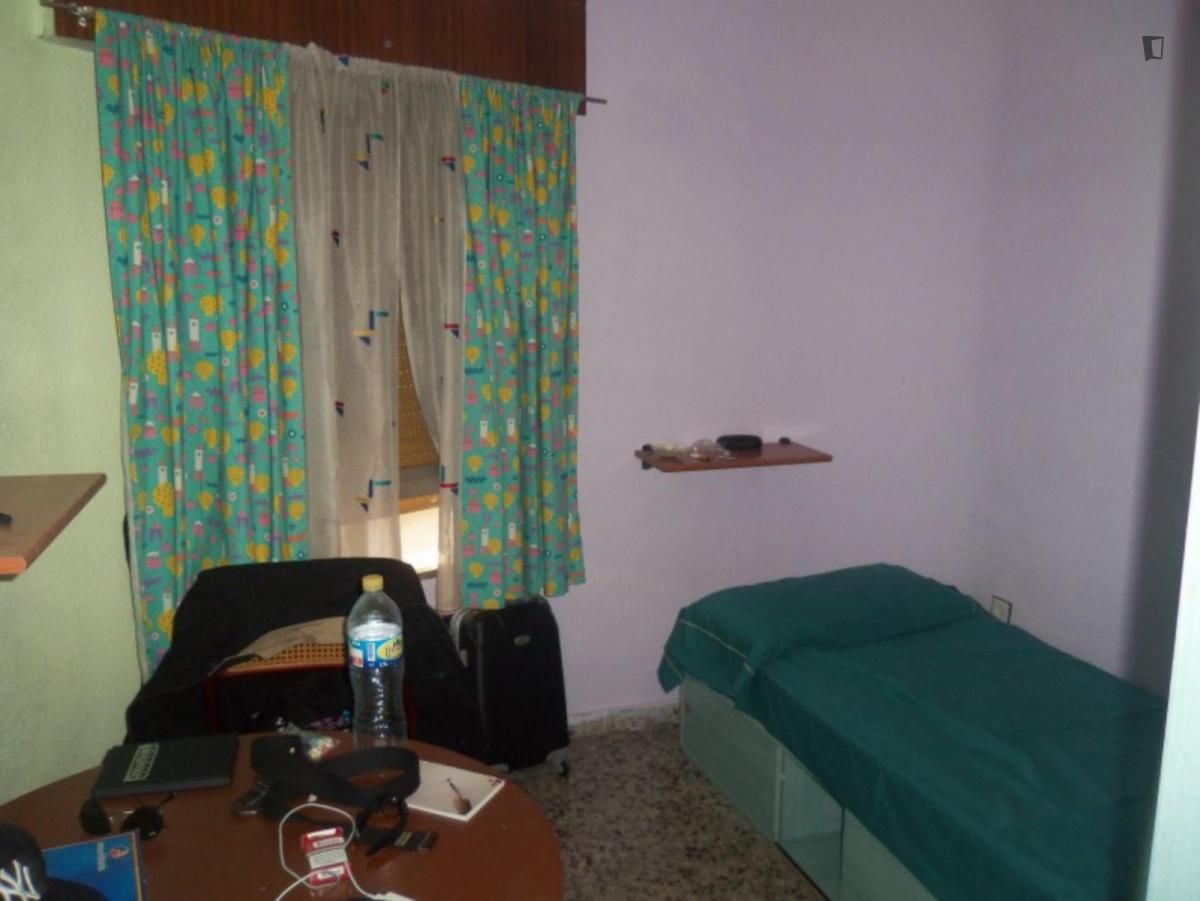 Bedroom of Apartment to share in  Albacete Capital  with Heating, Furnished and Oven