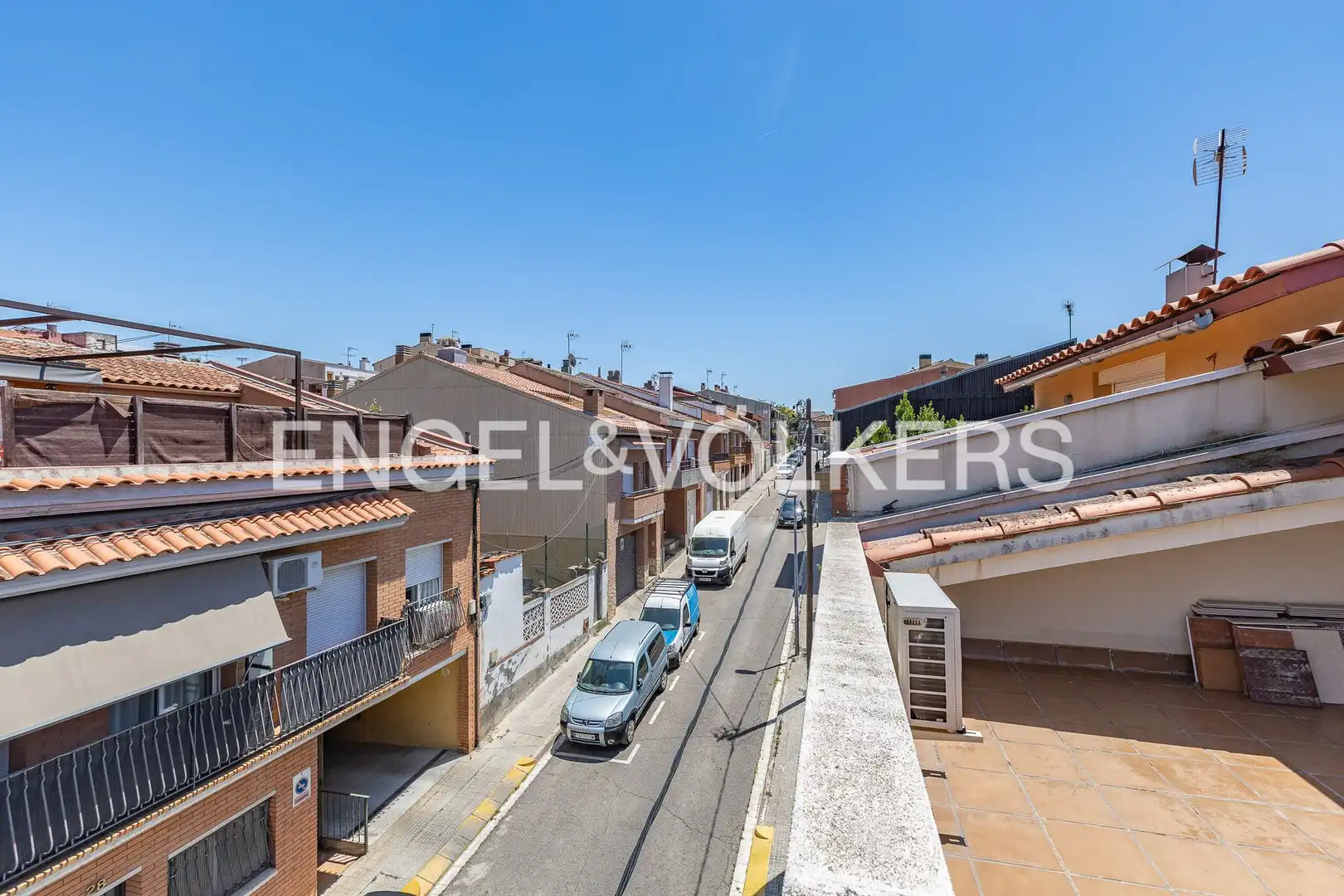 Terrace of Detached homes for sale in Rubí  with Air Conditioner, Heating and Parquet flooring