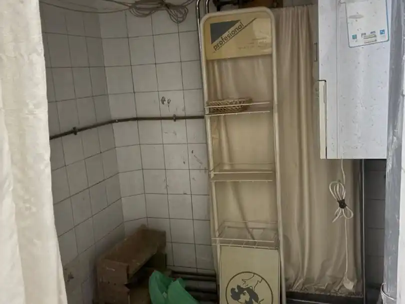 Baño de Local de alquiler en Valladolid